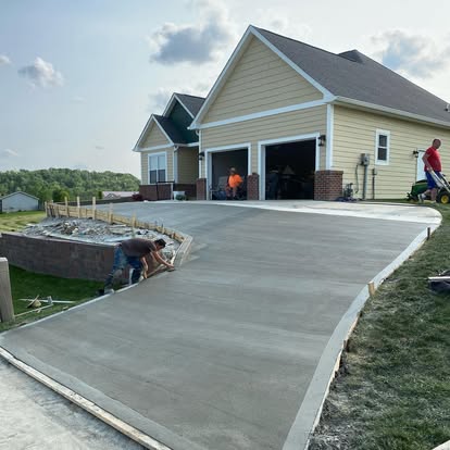 Custom concrete driveway project
